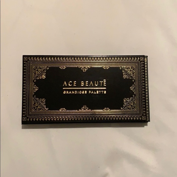 Ace Beaute - Grandiose Palette - 8 Shades - Picture 1 of 3